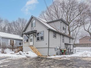 63 Highview Ave, Fox Lake, IL 60020