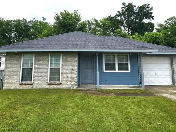 504 Magnolia Ave, La Place, LA 70068
