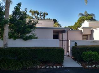 2887 Springlake Ct, Sarasota, FL 34235