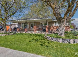 76 SW 11th St, Ontario, OR 97914