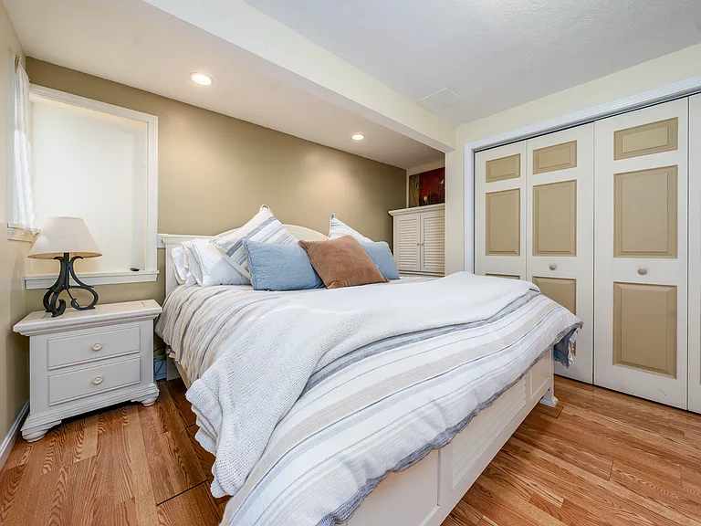 46 Edmar Rd — Photo 13