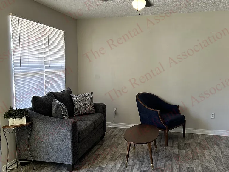 113 Splane Dr #4 — Photo 12