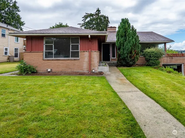 4621 48th Avenue S, Seattle, WA 98118