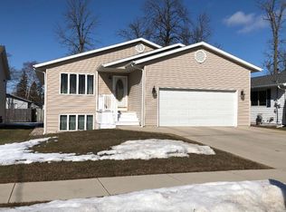3702 Mackert St, Manitowoc, WI 54220