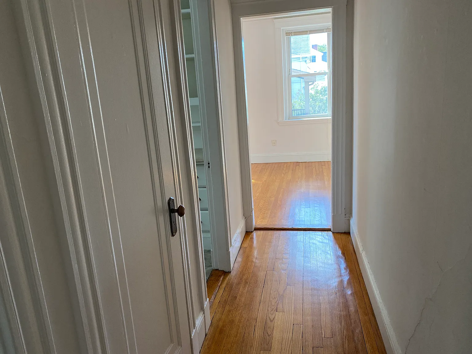 1 bed, $2,100 — Photo 3