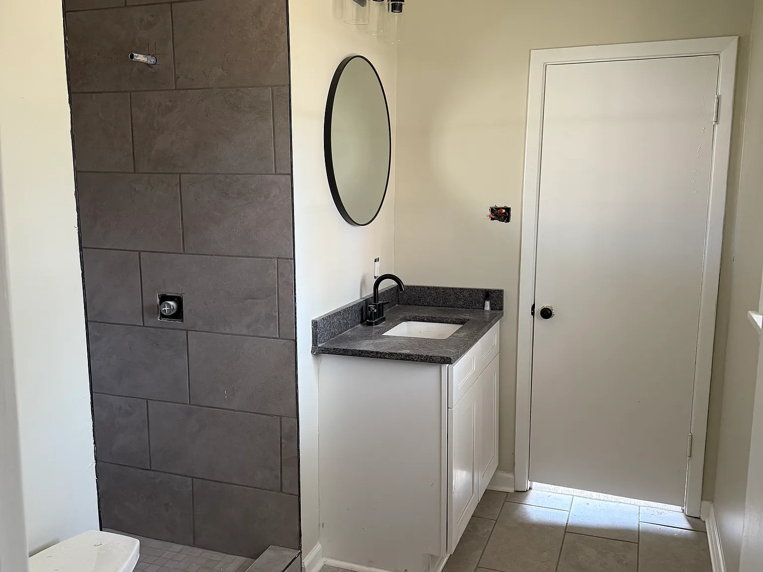 4 bed, 2581 sqft, $1,595 — Photo 3