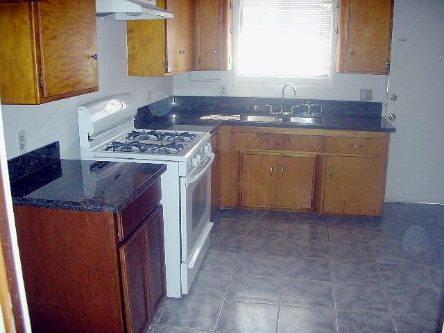 1st image of 10146 Oro Vista Ave