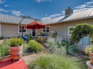 215 McGee Trl, Kingsland, TX 78639