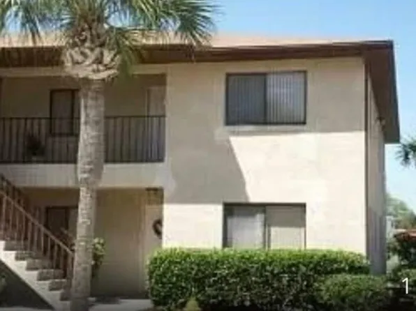 313 La Paloma Ln, Titusville, FL 32780