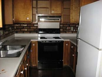 2nd image of 3 Dunsindane Ln