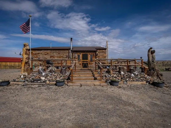 3401 Cemetery Rd, Greybull, WY 82426