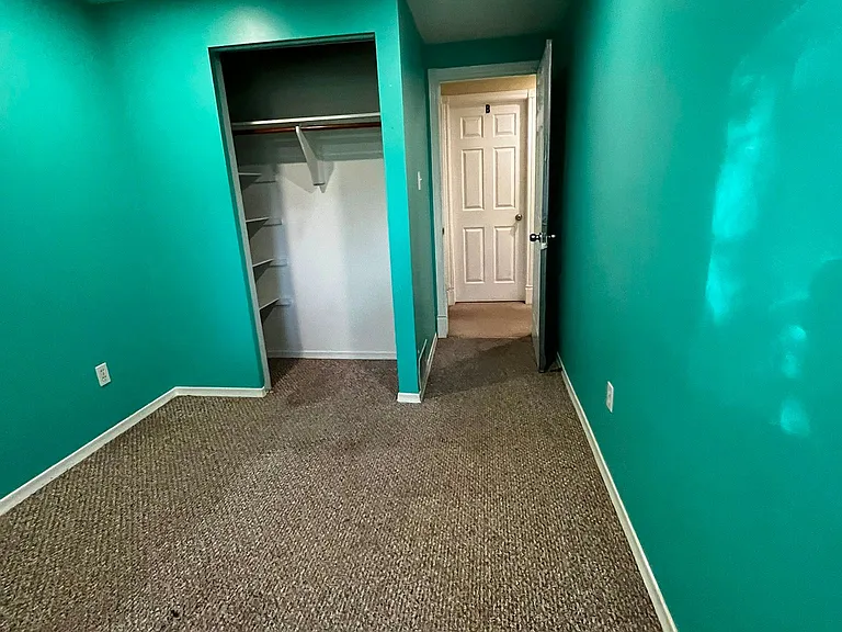 22 Pearson St #10 — Photo 10