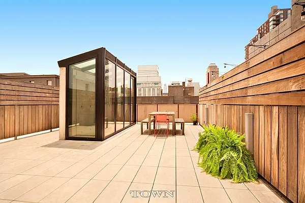 Sold by Town Residential | media 8