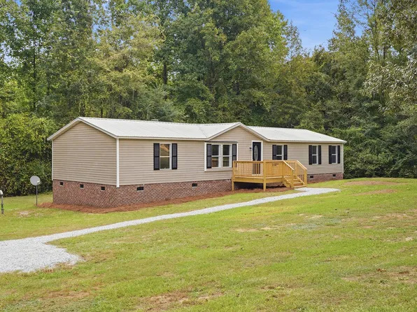 116 Avon Ln, Newton Grove, NC 28366