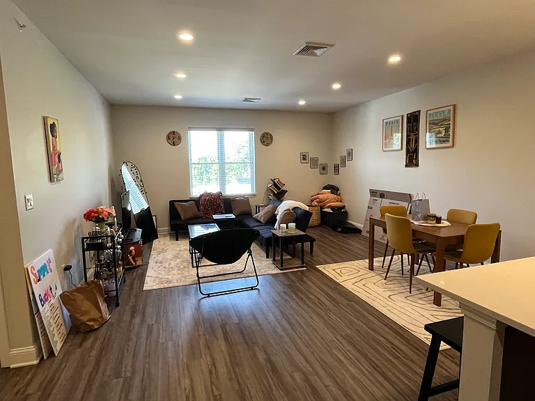 427 Washington Ave #4C — Photo 1