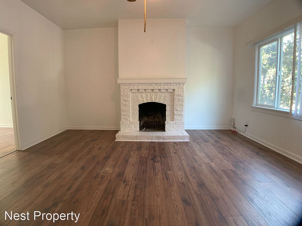 1st image of 746 47th Ave