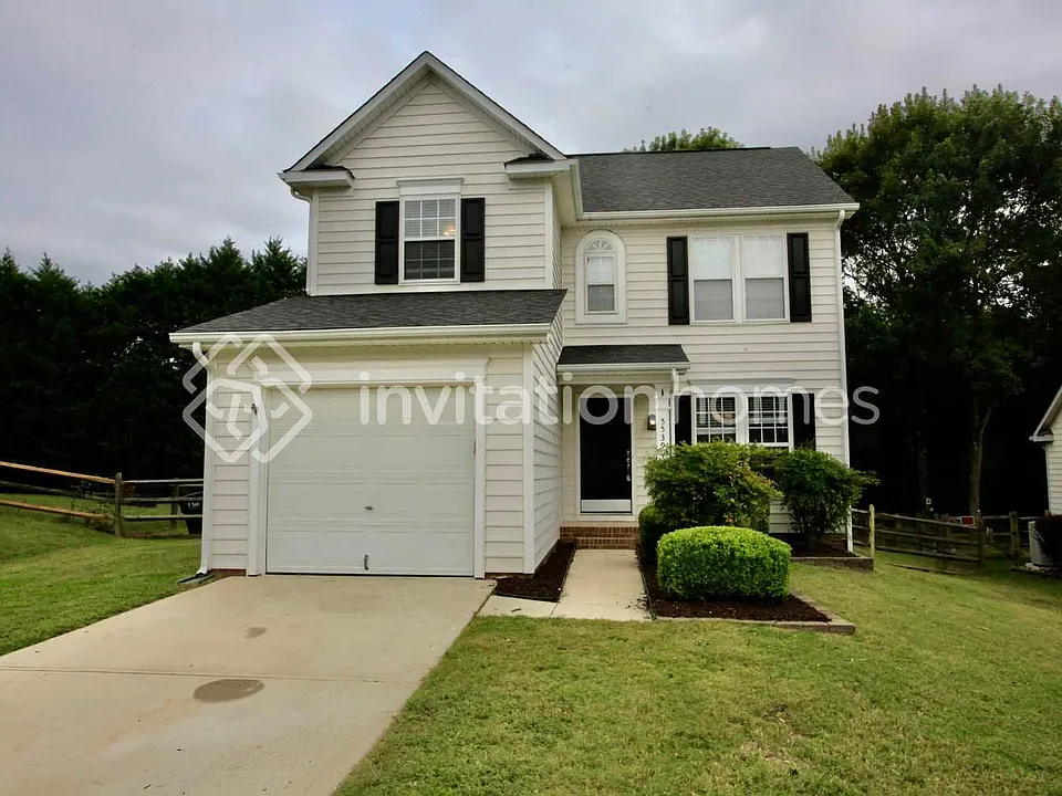 5539 Whispering Wind Ln