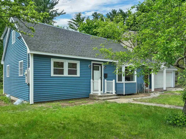 21 Lois Street, Rochester, NH 03867