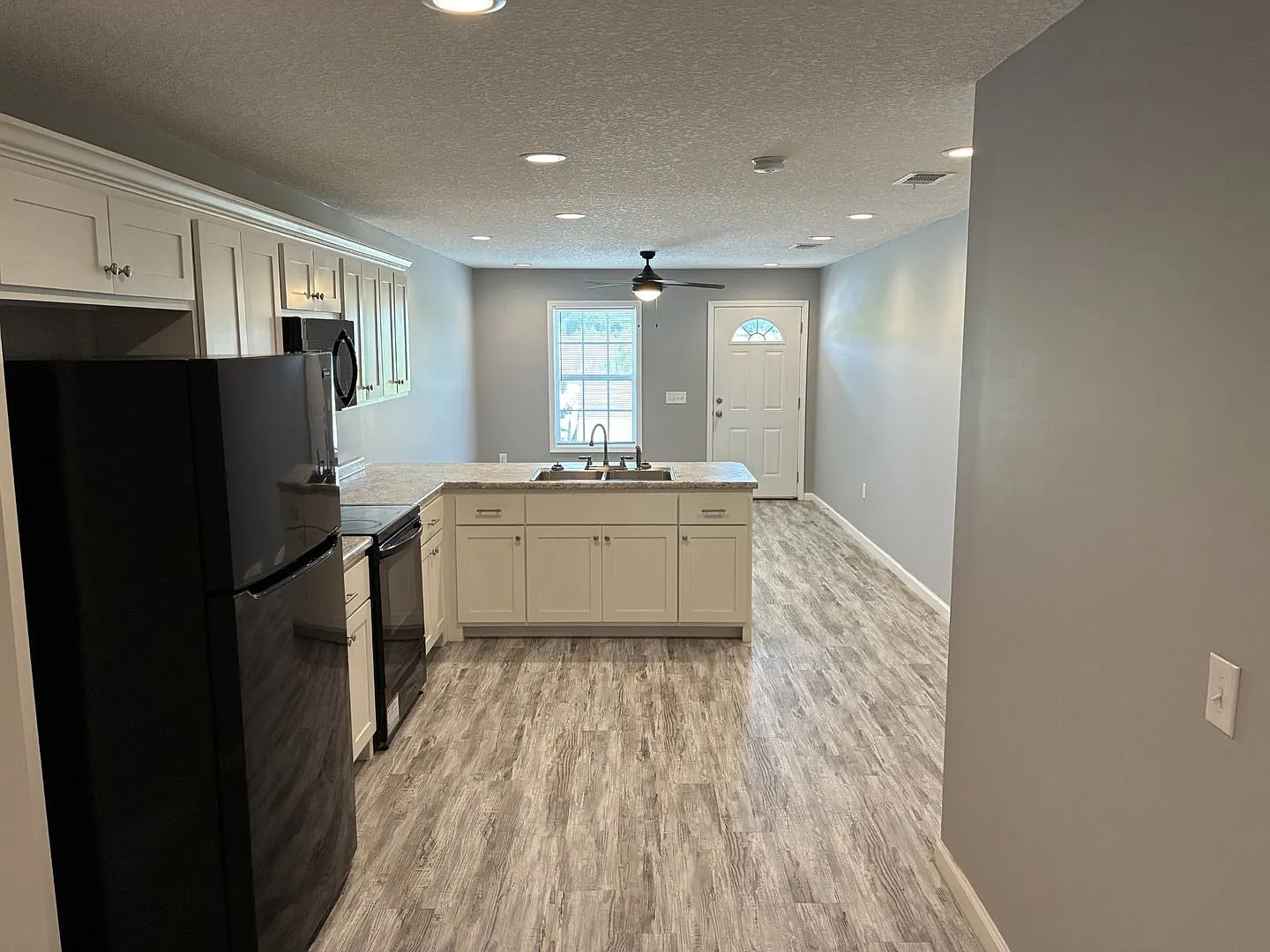 145 Pineview Road — Photo 3