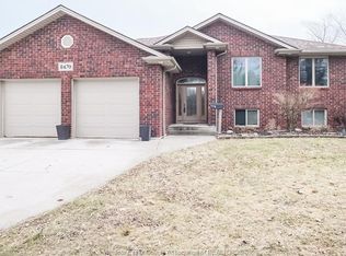 8470 Malden Rd, Lasalle, ON N9J 2V7