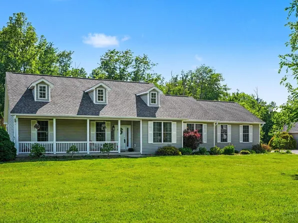 3920 Pine Vw, Charm, OH 44617