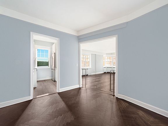 4th image of 120 Cabrini Blvd APT 57