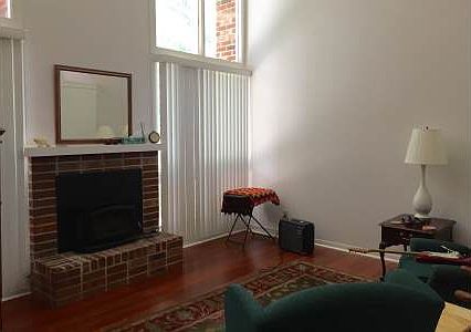 5th image of 215 NW Fairway Hills Gln Unit 19
