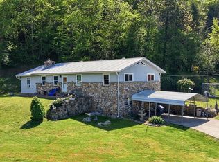 285 Matthews Ln, Mosheim, TN 37818
