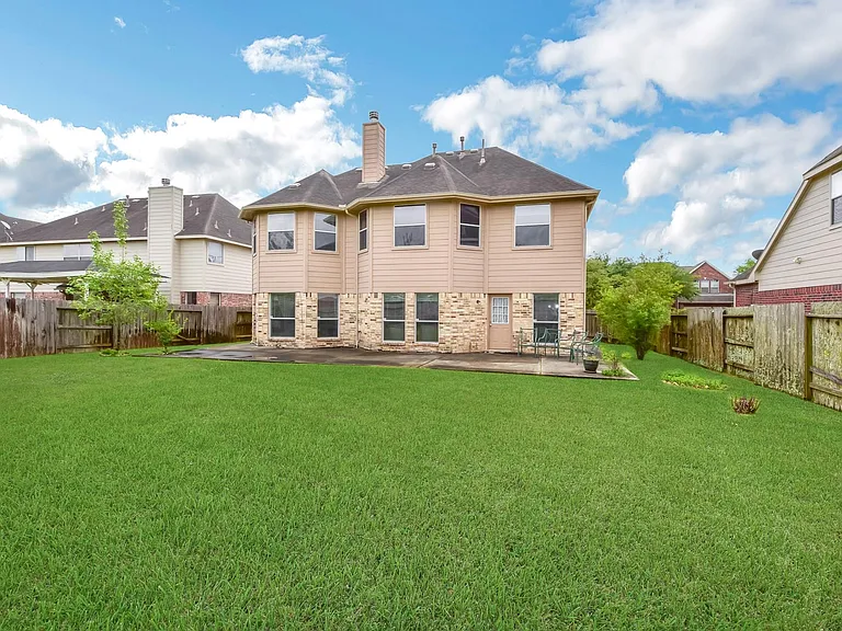 1815 Granite Field Ln — Photo 34