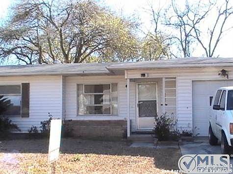 2nd image of 218 Basswood Dr