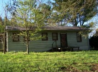 706 Stout Rd, Mountain City, TN 37683