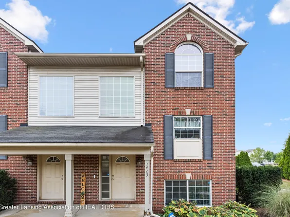 1423 Academy Ln, Lansing, MI 48906