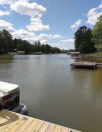 3rd image of 196 Red Devil Rd