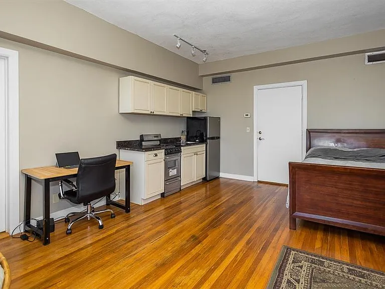2109 Bayshore Blvd #606 — Photo 5