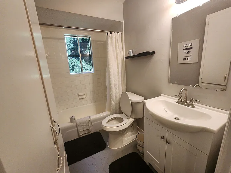 917 Oakview Ave — Photo 69