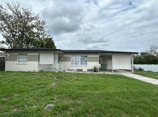 9229 Overlook Dr, Temple Terrace, FL 33617