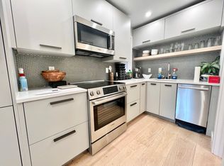 27 Thacher St #4, Boston, MA 02113