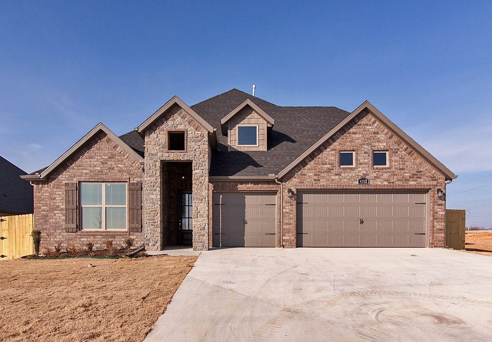 1st image of 4102 SW Wheatgrass Blvd