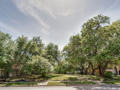 3911 Holland Ave, Dallas, TX, 75219