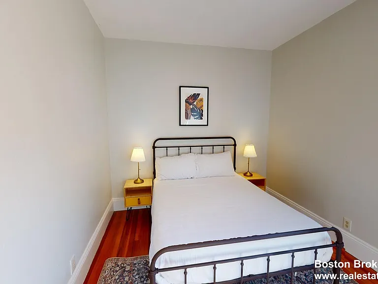 30 Roseclair St #3 — Photo 11
