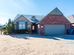 18926 E 49th Pl, Tulsa, OK 74134