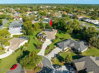 9422 Cobbler Ct, Weeki Wachee, FL 34613