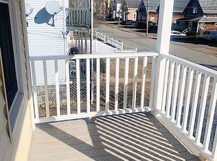 95 Pacific St #2, Rockland, MA 02370