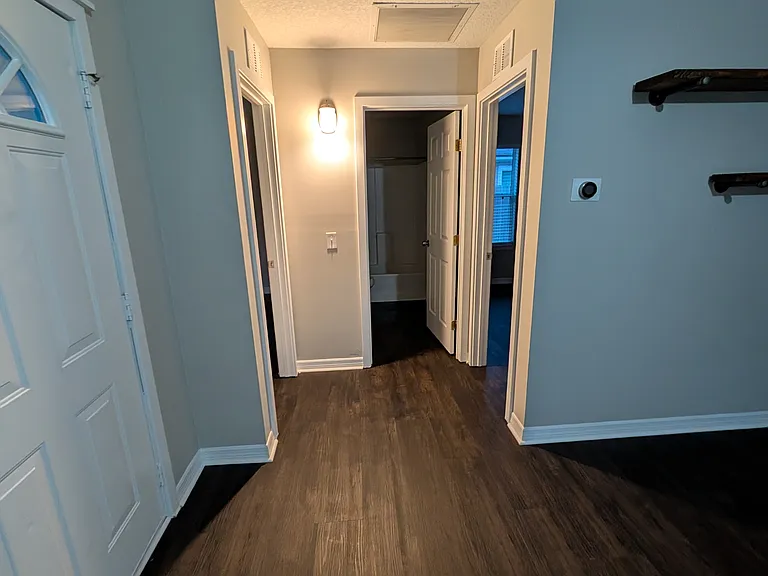 871 Pacific Blvd — Photo 3