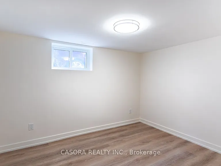 172 Kenilworth Ave S #BASEMENT — Photo 10