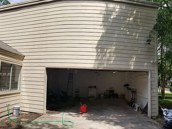 5th image of 10322 Sweetwood Dr