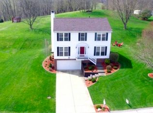 111 Valley View Dr, Belle Vernon, PA 15012