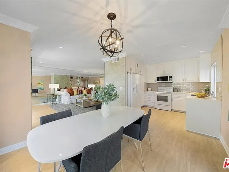 2345 Roscomare Rd #201 — Photo 7