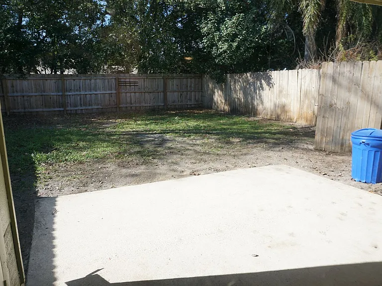 8570 Colony Pine Cir W — Photo 15