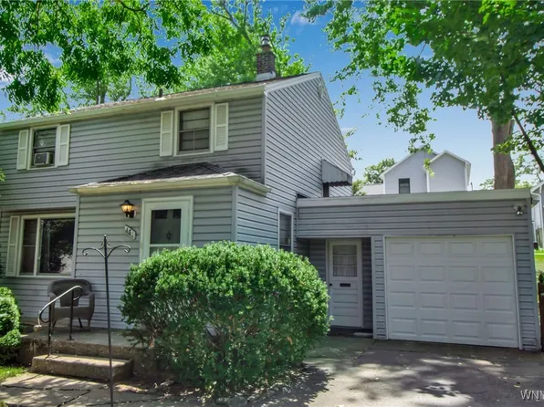 481 Onondaga St, Lewiston, NY 14092